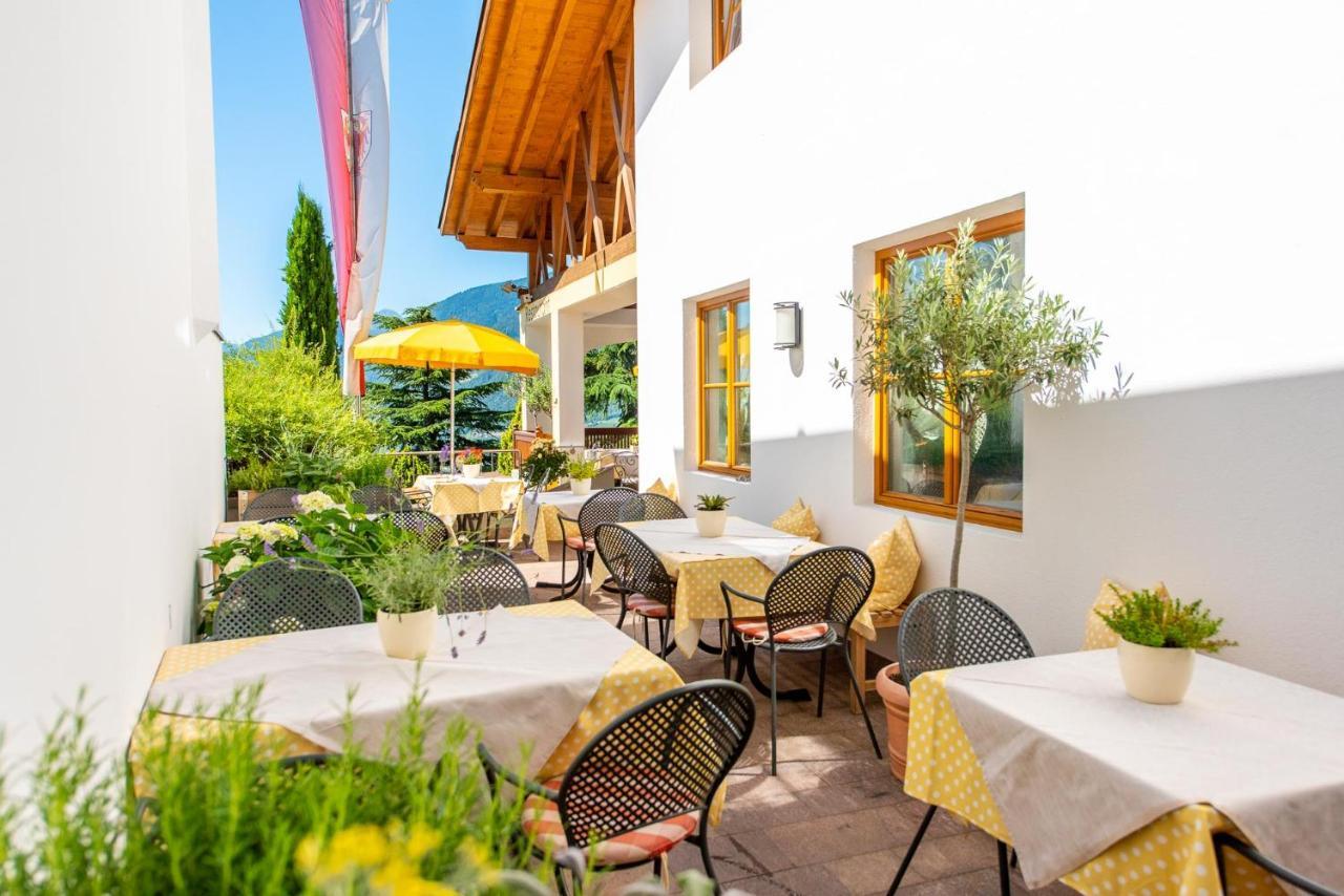 Hotel Sonne Tirol Buitenkant foto