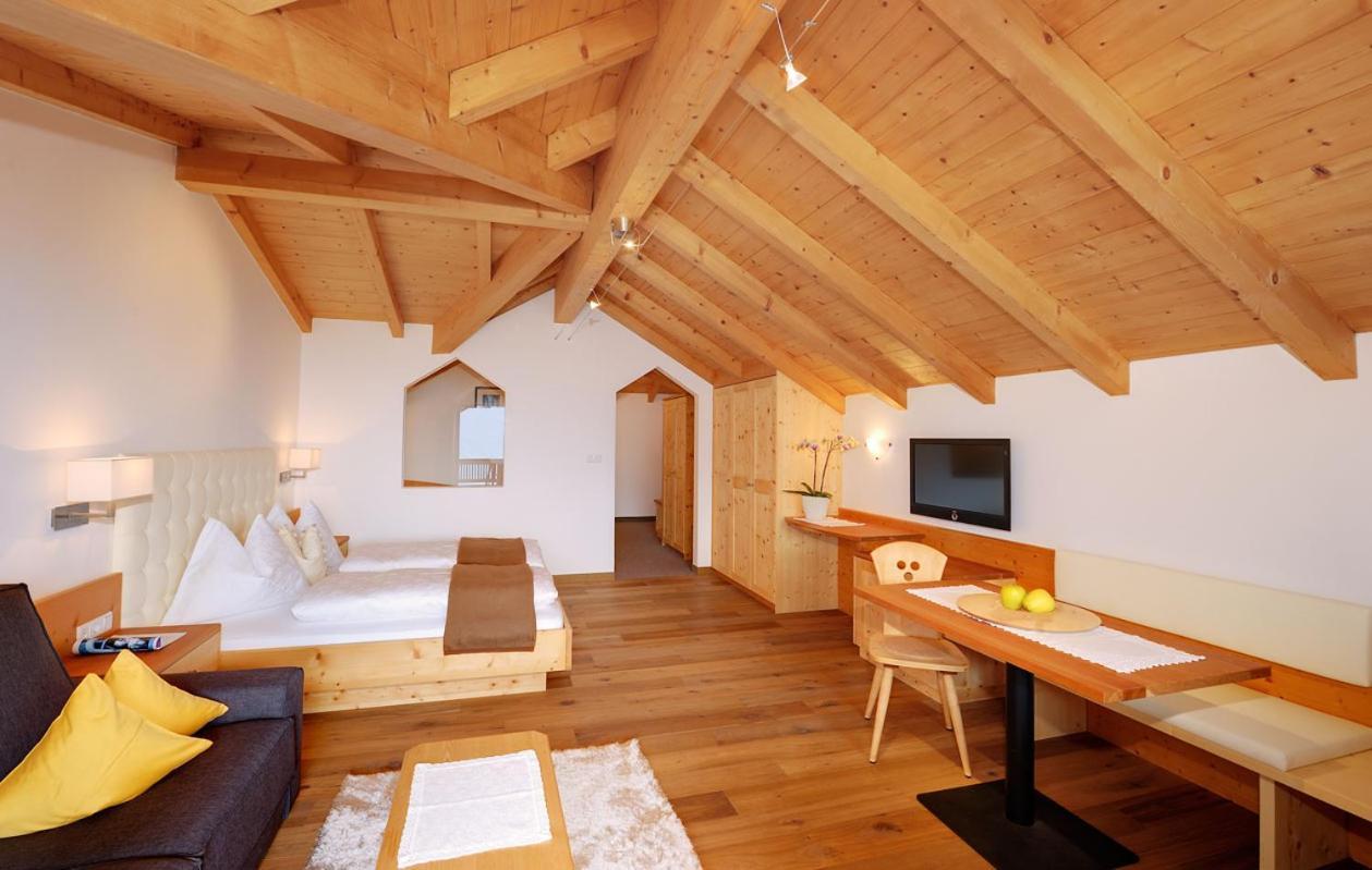 Hotel Sonne Tirol Buitenkant foto