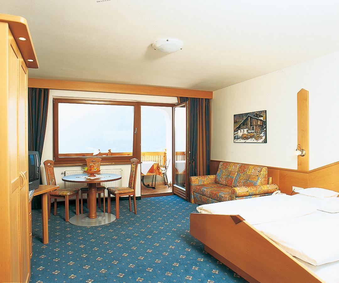 Hotel Sonne Tirol Buitenkant foto